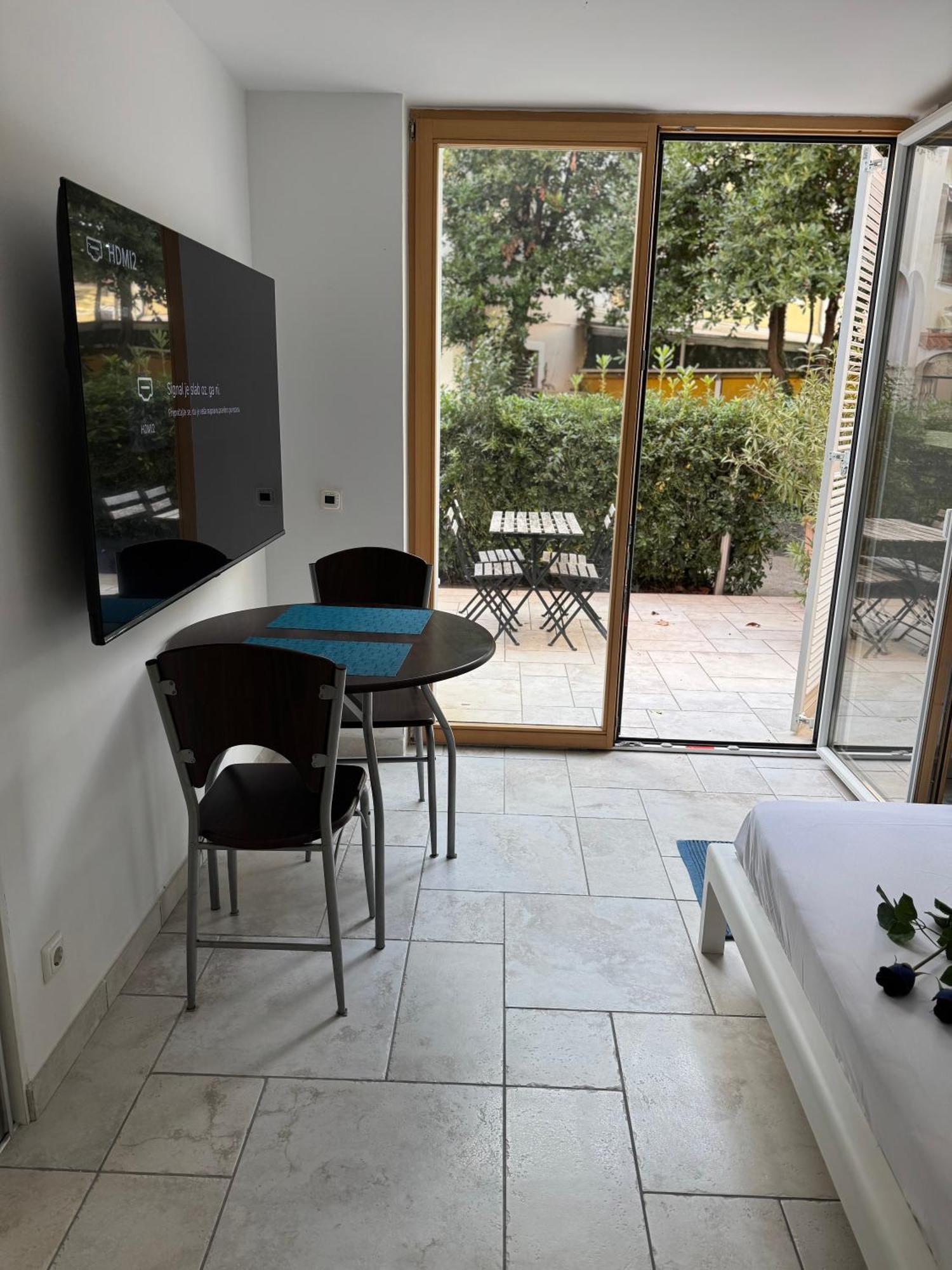 Anabella Apartment Izola Exteriör bild